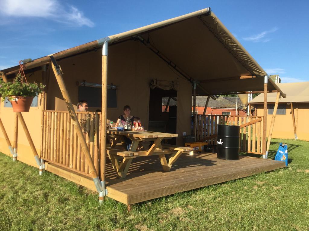 Glamping Aan De Vleterbeke Hotel Vleteren Exterior photo